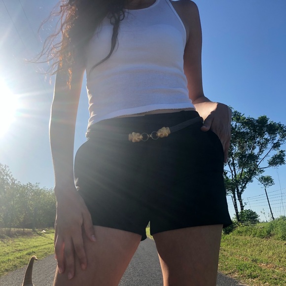 VINCE Black Shorts - Picture 1 of 3
